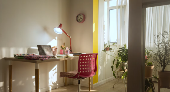 一女孩家裝修成“番茄炒蛋風(fēng)”，還挺好看